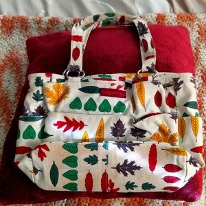 COPY - Ladies Handbag with Leaf 🌿 Pattern
